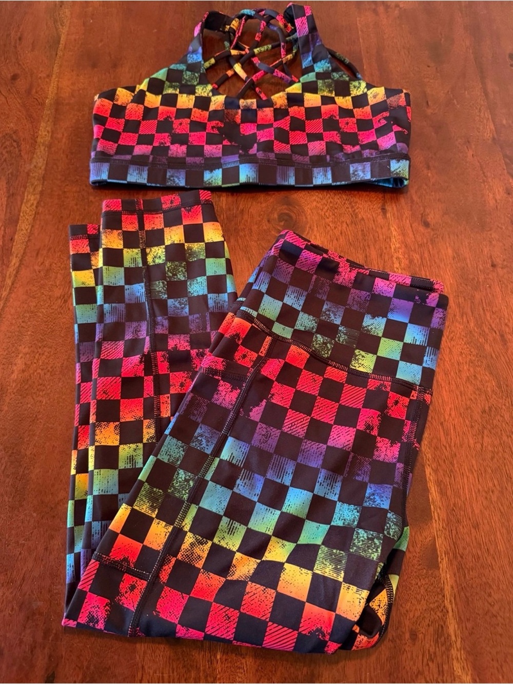 Constantly Varied Gear Prismatic Capri Set